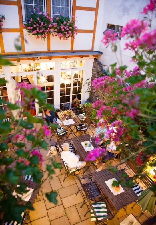 Terrasse | © Landhotel Becker Terrasse | © Landhotel Becker