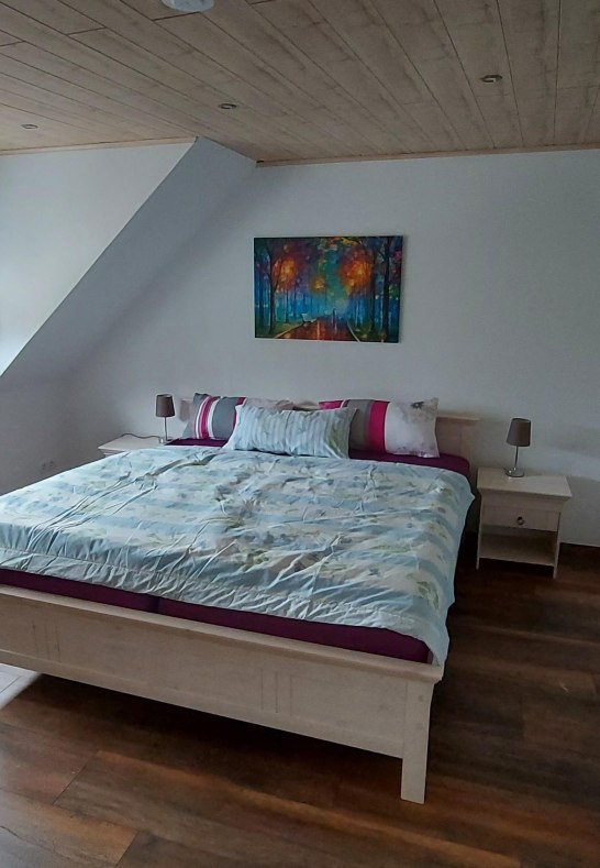 Liebenstein bedroom left side | &copy; Heimes