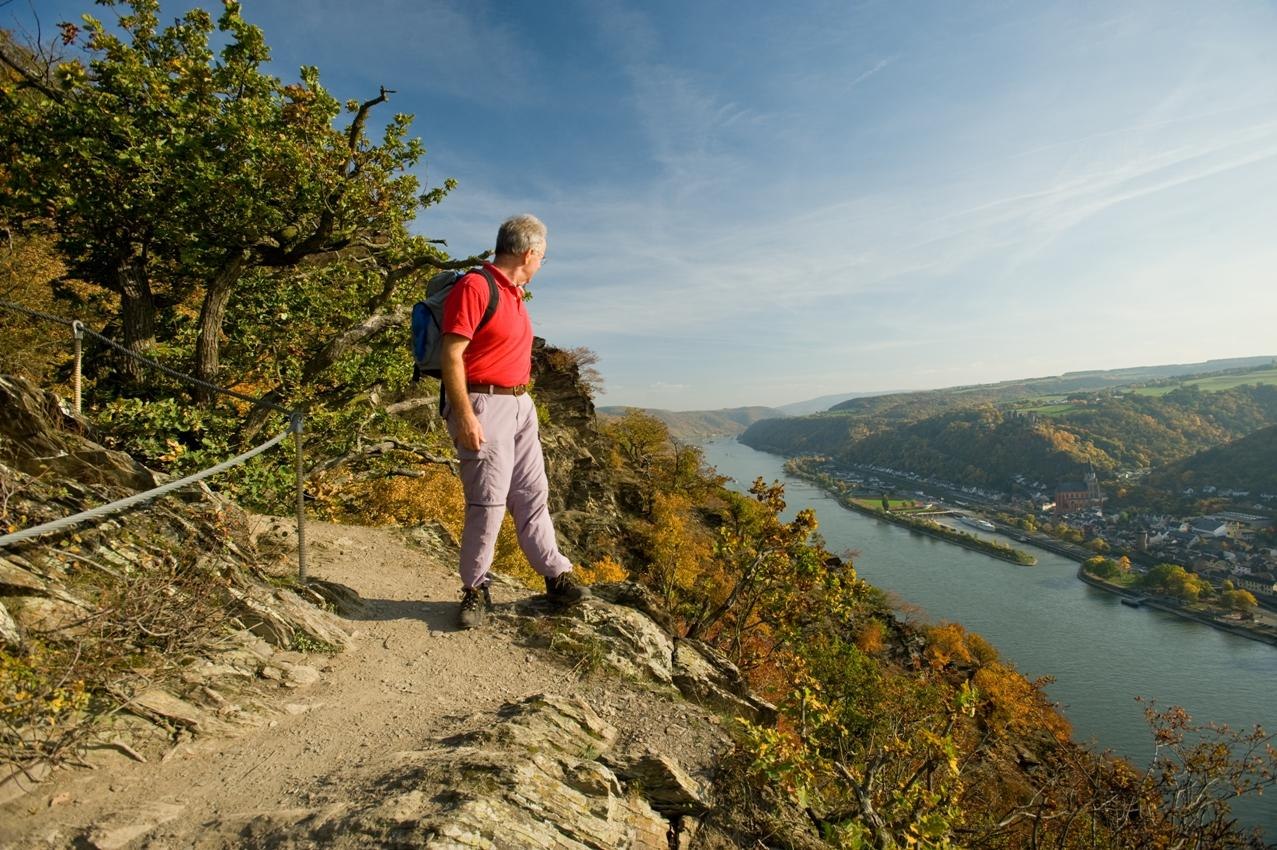 Wanderer auf Ro&szlig;stein | &copy; Dominik Ketz