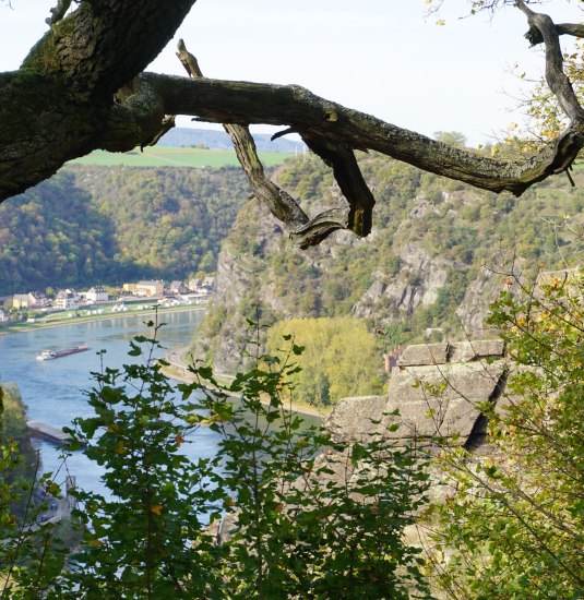 Blick auf den Loreleyfelsen | © Bastian Clos