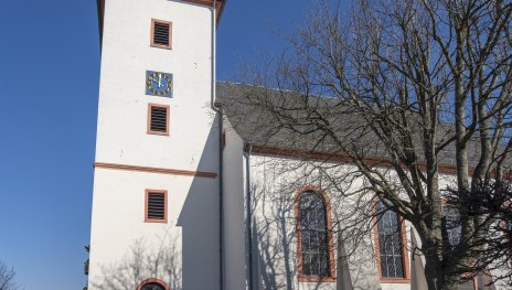 Kirche in Weisel | &copy; Katja S. Verhoeven