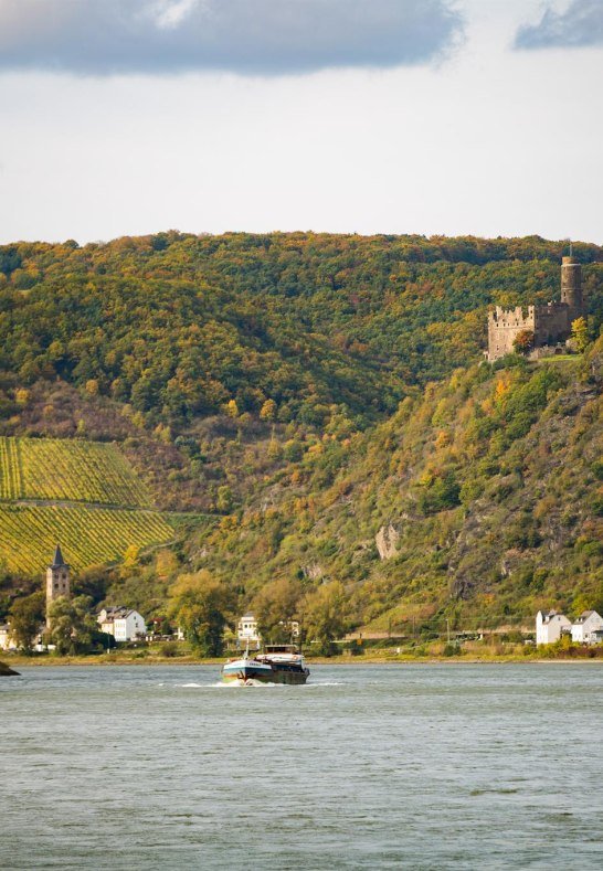 St. Goarshausen-Wellmich mit Burg Maus | &copy; Henry Tornow