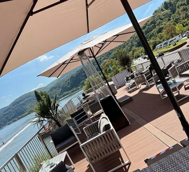 Terrasse | © Quelle: Gemeinde Osterspai_ Zimmermanns Terrasse | © Quelle: Gemeinde Osterspai_ Zimmermanns