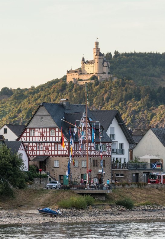 Marksburg mit Spay im Vordergrund | © Dominik Ketz Marksburg mit Spay im Vordergrund | © Dominik Ketz
