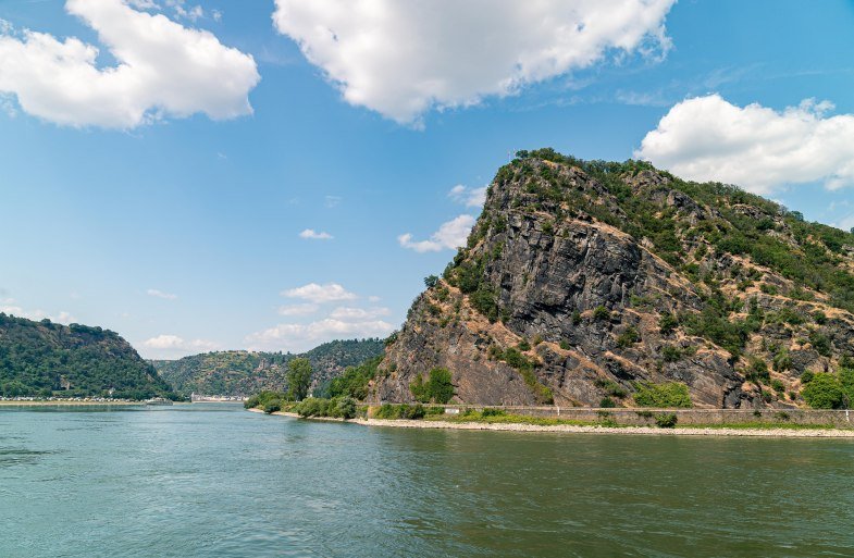 Loreleyfelsen bei St. Goarshausen Loreleyfelsen bei St. Goarshausen