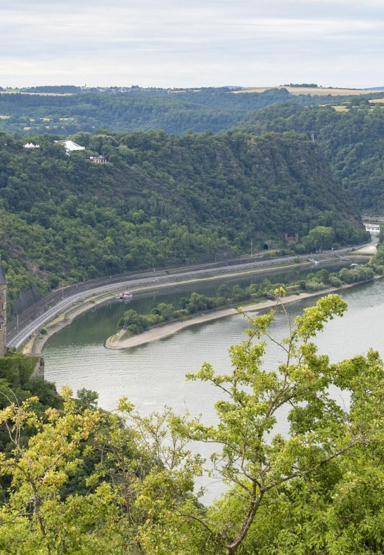 Blick auf Burg Katz | © Katja S. Verhoeven Blick auf Burg Katz | © Katja S. Verhoeven