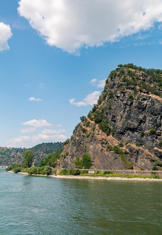 Loreleyfelsen bei St. Goarshausen Loreleyfelsen bei St. Goarshausen